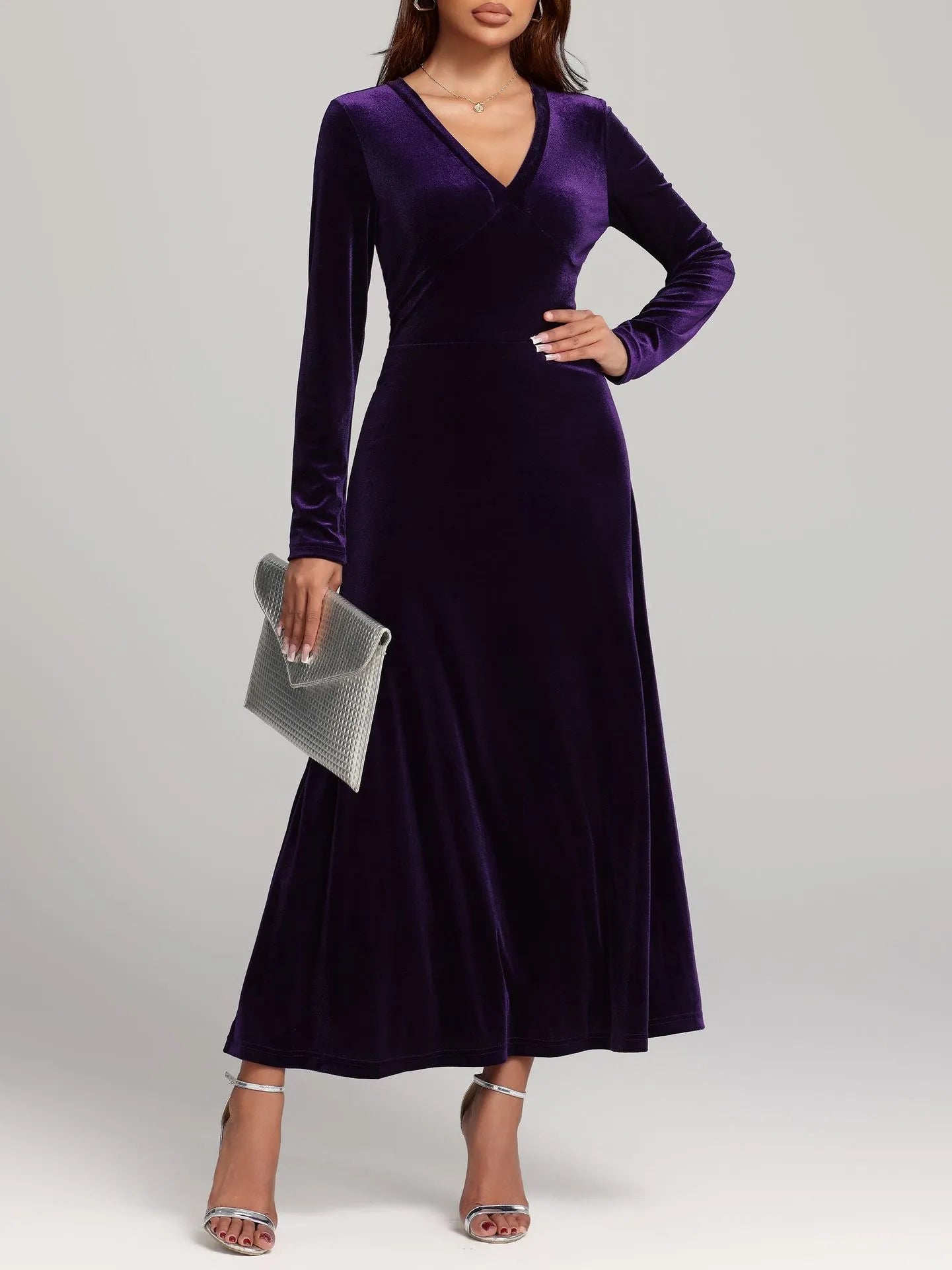 Elegant V-Neck Velvet Evening Dress - Long Sleeve Party Dress