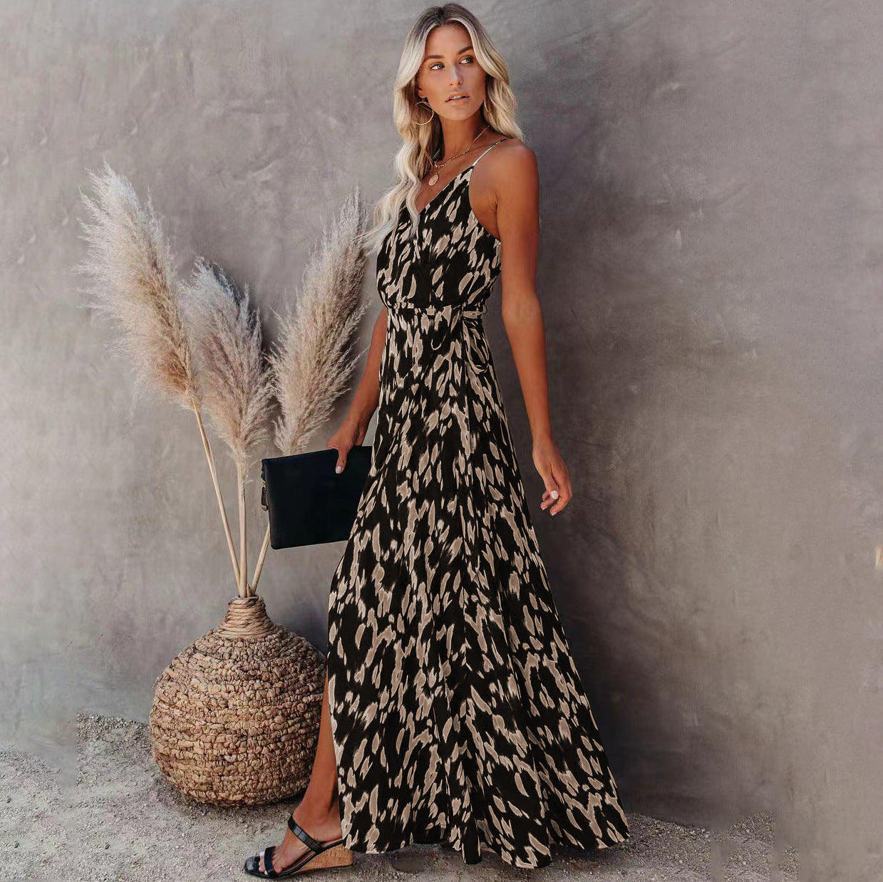 Floral Spaghetti Strap Midi Dress – Elegant Summer Outfit for Women