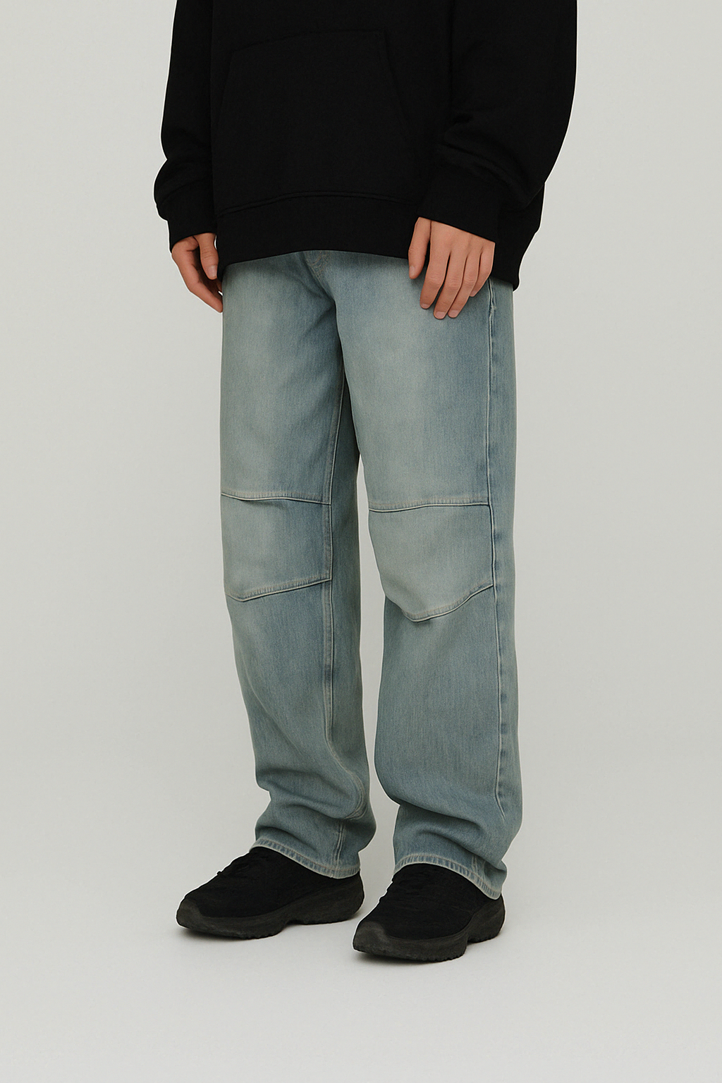 Light Grey Baggy Pleated Jeans – Oversized Streetwear Denim