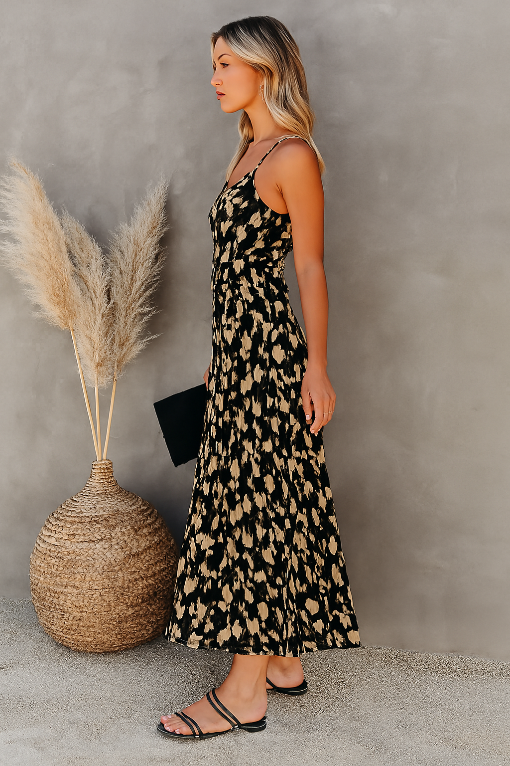 Floral Spaghetti Strap Midi Dress – Elegant Summer Outfit for Women