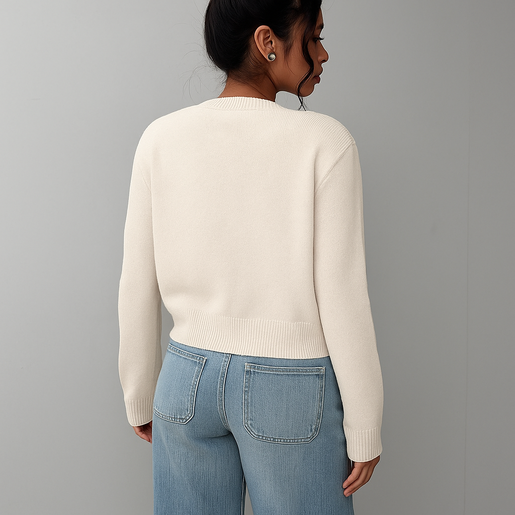 Chic Knit Cardigan – Slim Cropped Sweater for Women