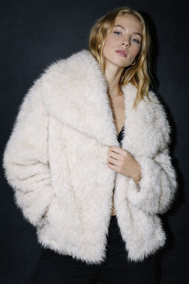 Women’s Teddy Faux Fur Coat – Plush Warm Winter Jacket