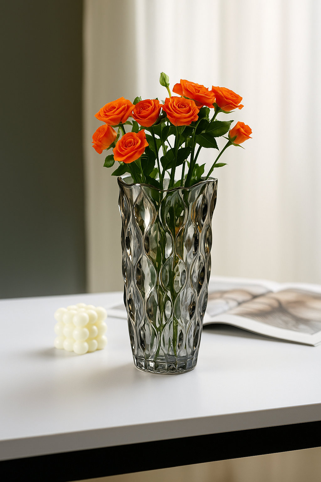 Elegant Crystal Glass Vase – Luxury Home Décor Flower Arrangement