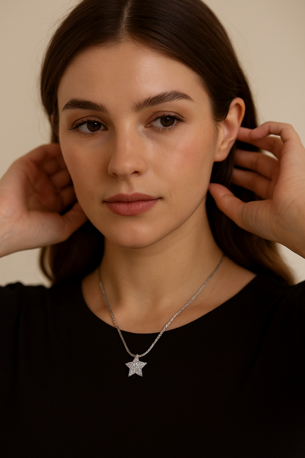 Magnetic Star Necklace – Dainty Rhinestone Clavicle Chain for Women