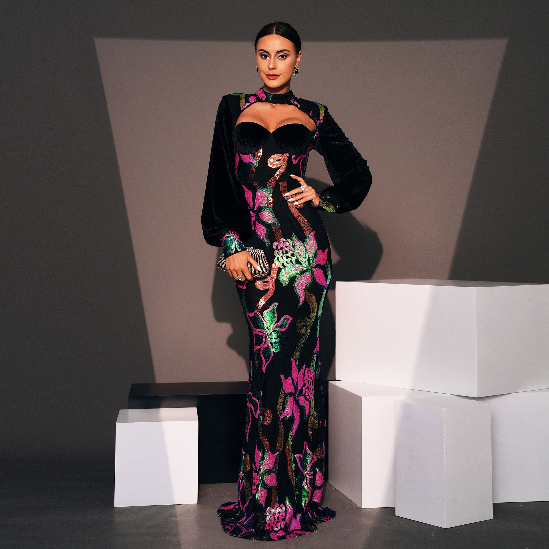 "LuxeGlow Sequined Evening Gown – Elegant & Timeless"
