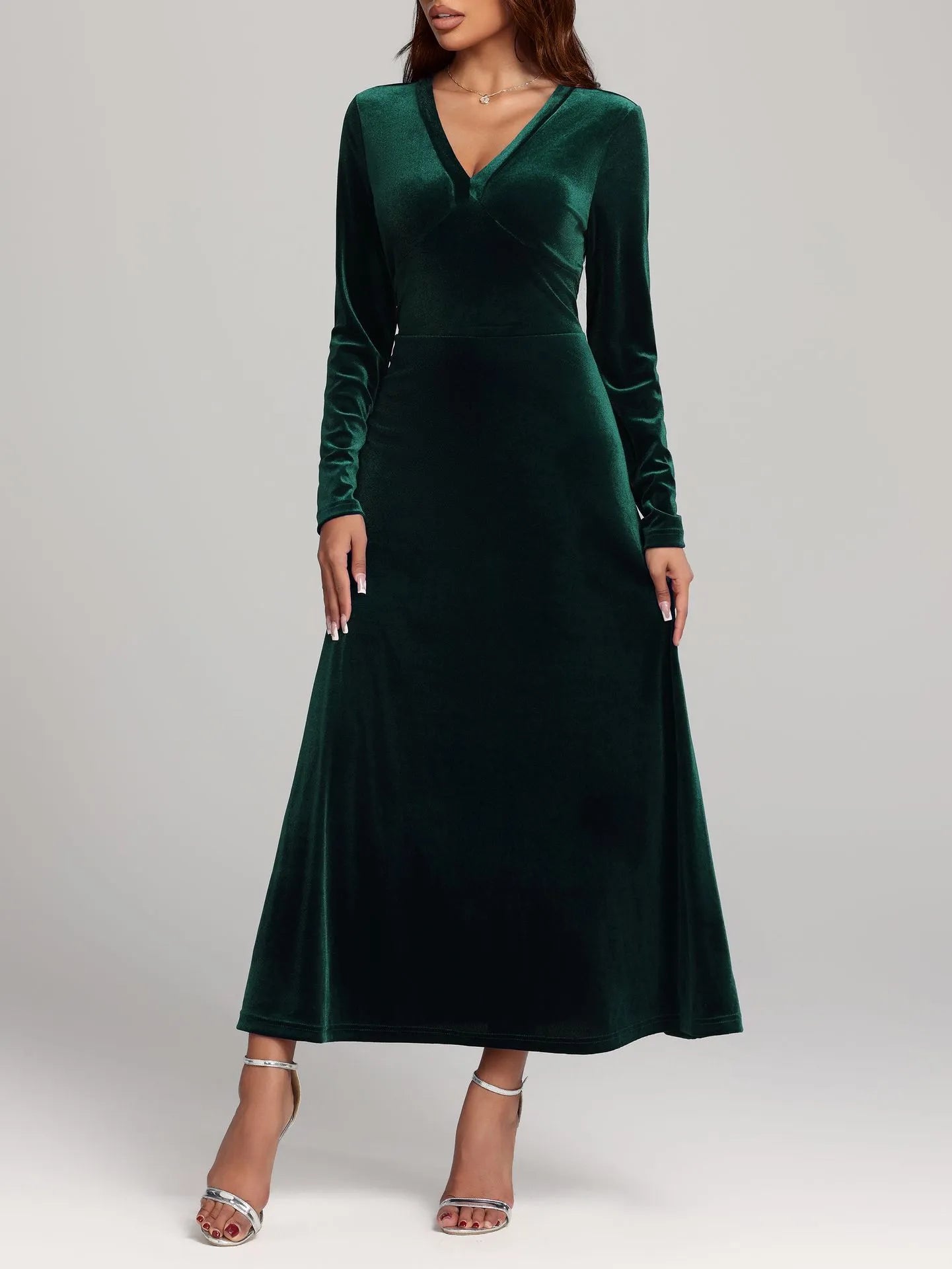 Elegant V-Neck Velvet Evening Dress - Long Sleeve Party Dress