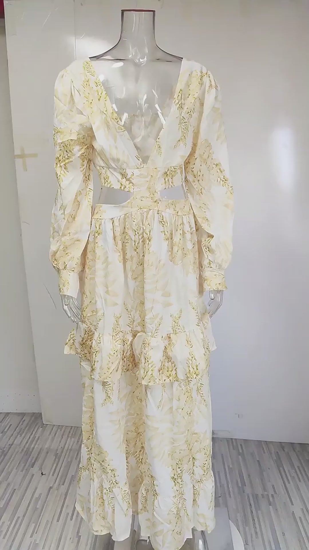 Boho Floral Maxi Dress – V-Neck Long Sleeve Summer Dress
